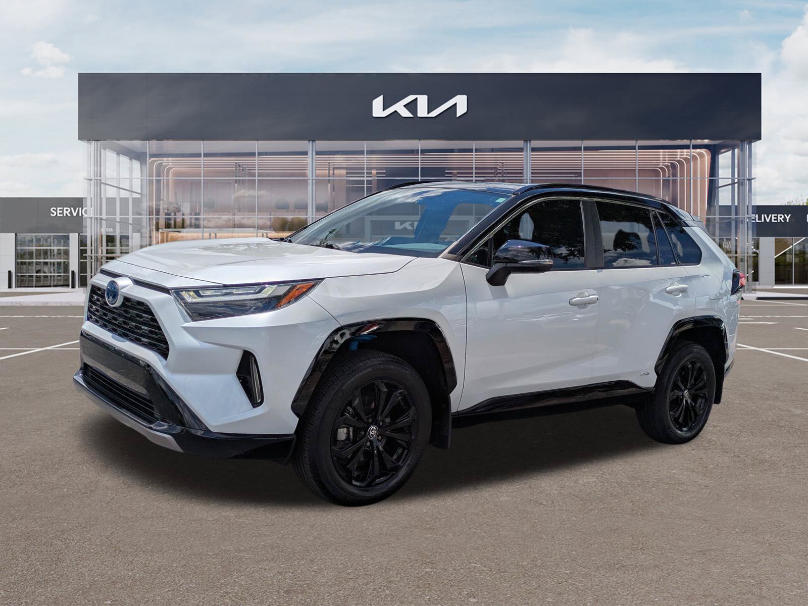 Used 2024 Toyota RAV4 XSE w/ Weather Package AWD/4WD image 6