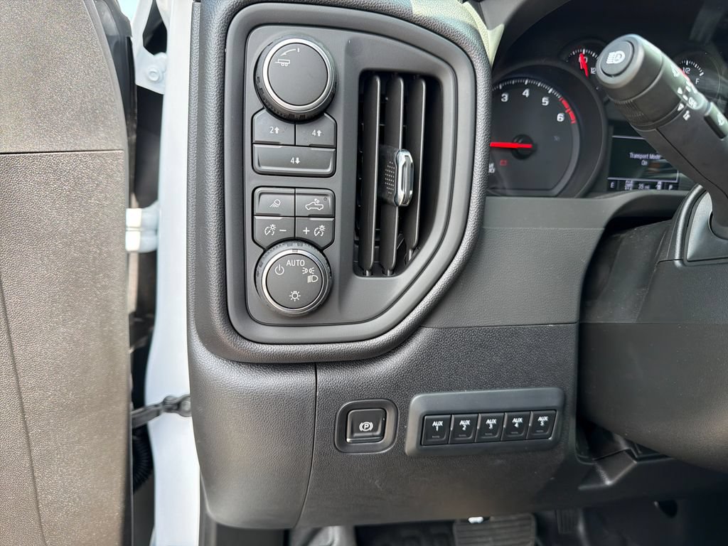 New 2026 Chevrolet Silverado 2500 W/T w/ WT Convenience Package AWD/4WD image 11