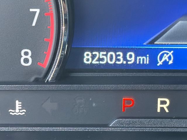 Used 2020 Ford Explorer XLT w/ Equipment Group 202A AWD/4WD image 28