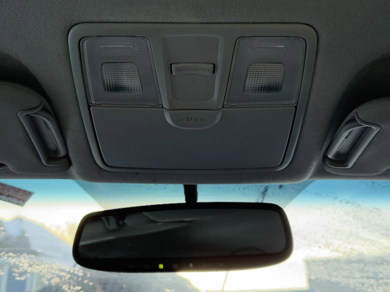 Used 2013 Hyundai Elantra GLS w/ Preferred Pkg image 25