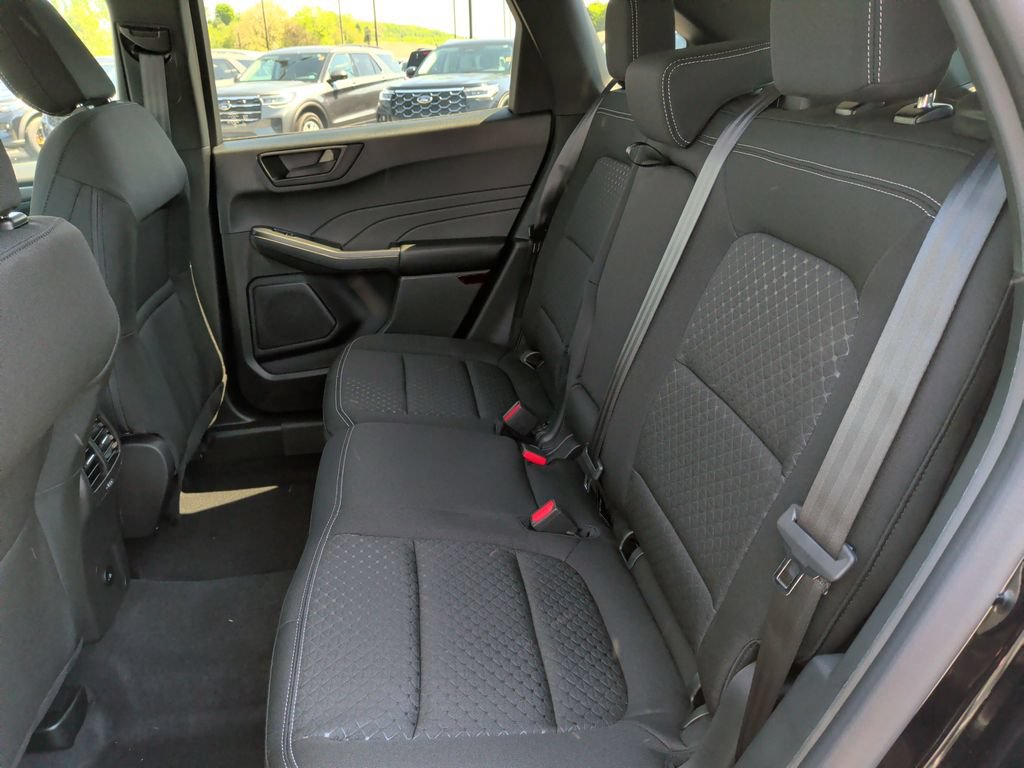 New 2026 Ford Escape Active w/ Tech Pack #1 AWD/4WD image 13
