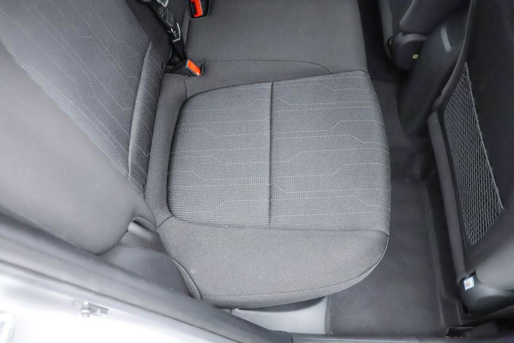 Used 2023 Hyundai Venue SE w/ Cargo Package image 23