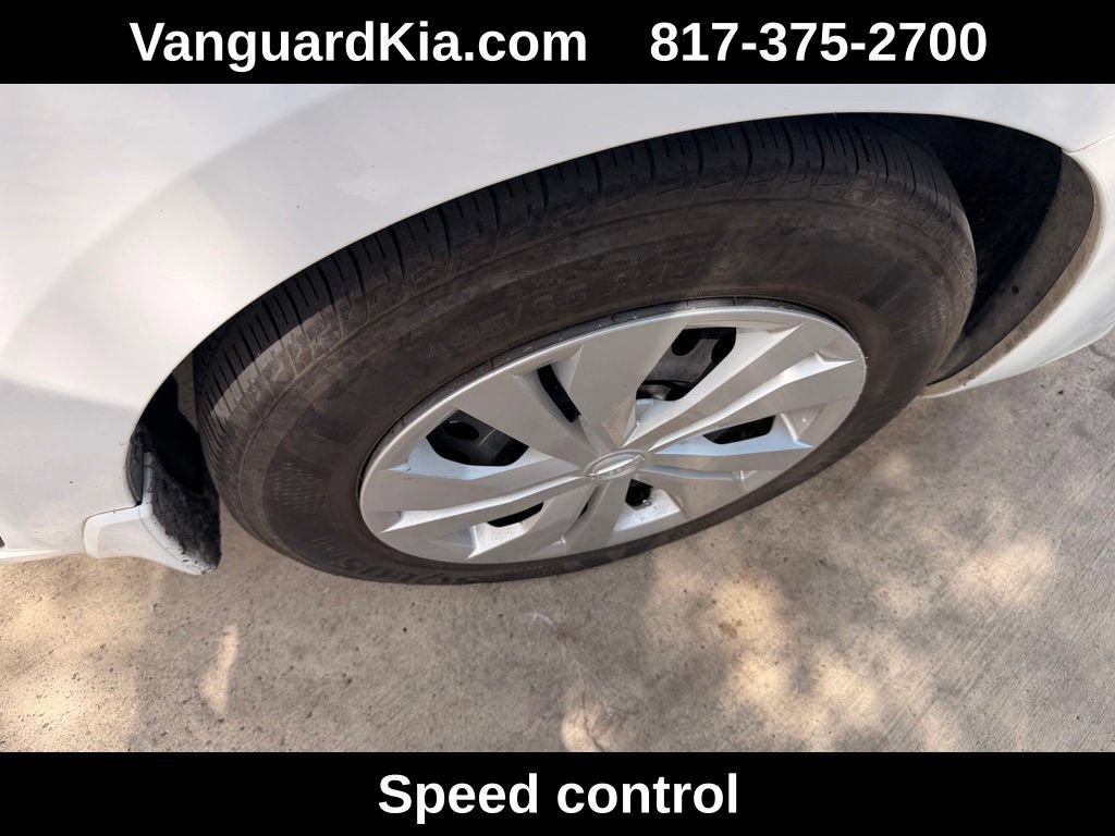 Used 2025 Nissan Versa S w/ Trunk Package FWD image 11