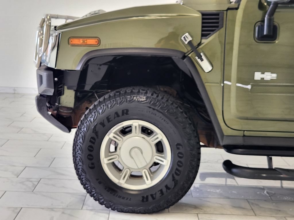 Used 2003 HUMMER H2 w/ Preferred Equipment Group AWD/4WD image 8