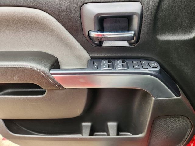 Used 2018 Chevrolet Silverado 1500 LT w/ Texas Edition image 26