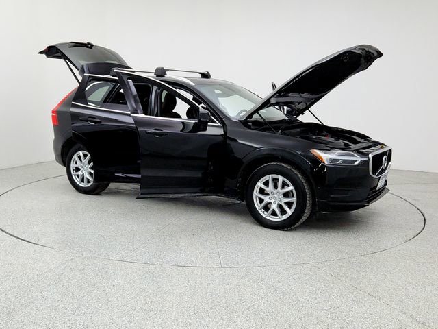 Used 2019 Volvo XC60 T5 Momentum w/ Premium Package image 10
