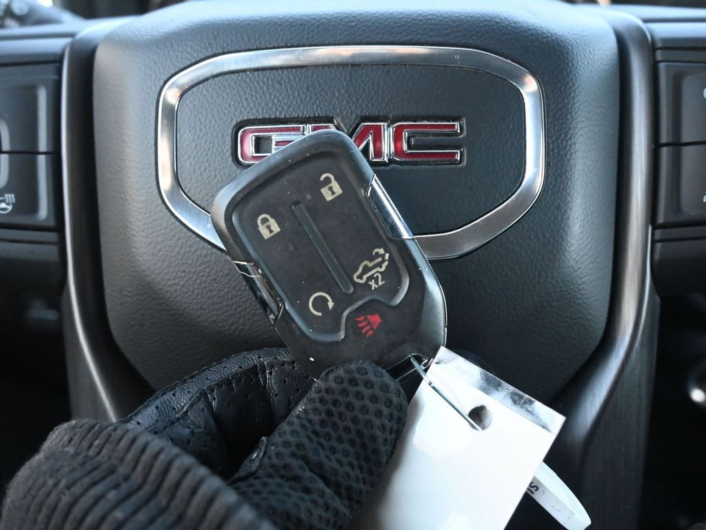 Used 2023 GMC Sierra 2500 AT4 image 38