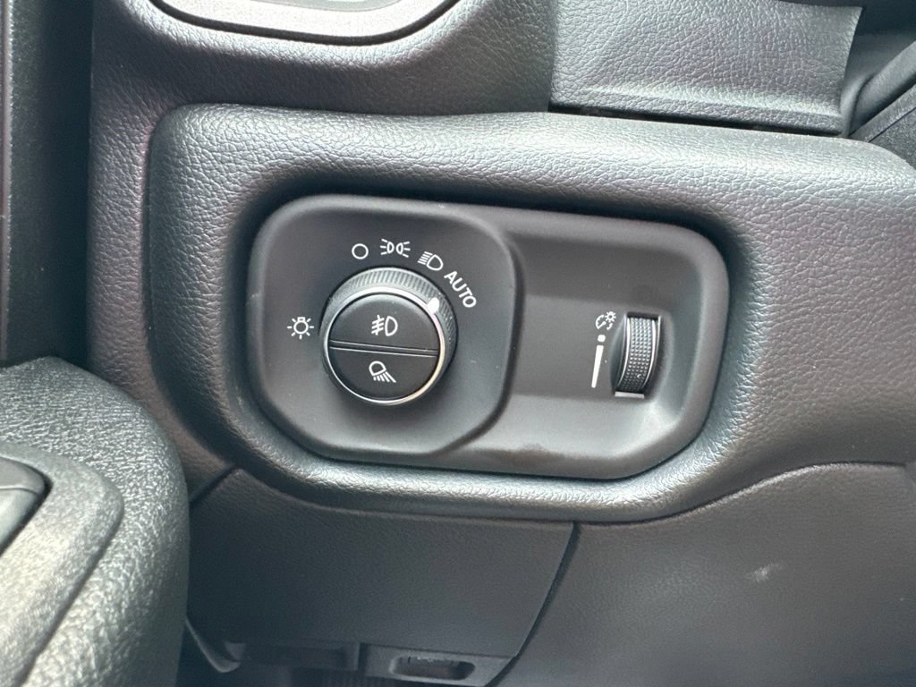 New 2026 RAM 2500 Tradesman AWD/4WD image 9