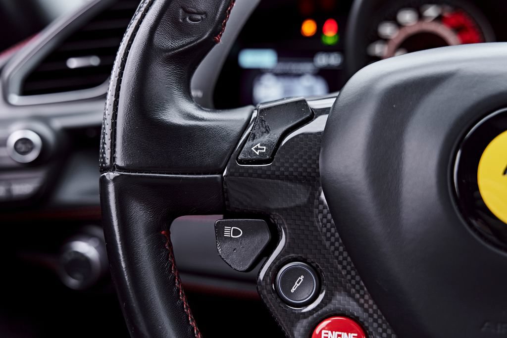 Used 2018 Ferrari 488 GTB RWD image 63