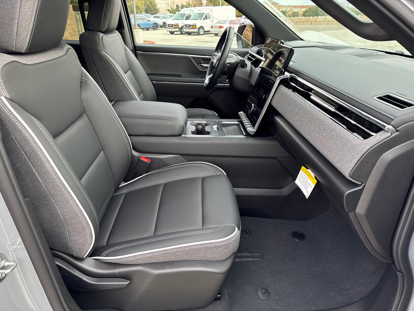 Used 2026 GMC Sierra EV Elevation AWD/4WD image 16