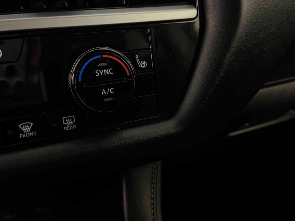 Used 2024 Nissan Pathfinder SL image 20