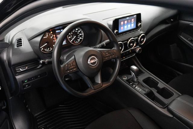 Used 2025 Nissan Sentra S image 3