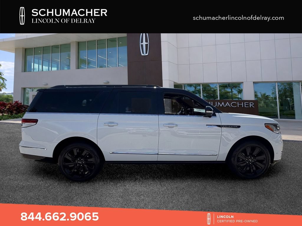 Used 2023 Lincoln Navigator L Black Label AWD/4WD image 8