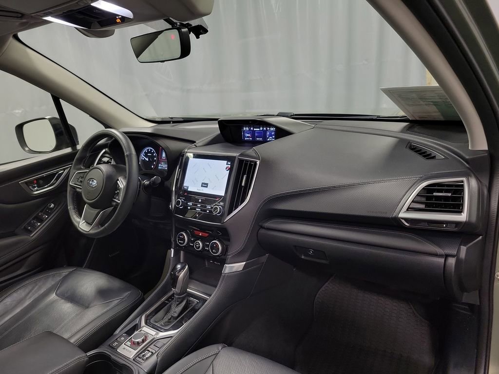 Used 2021 Subaru Forester Touring image 29