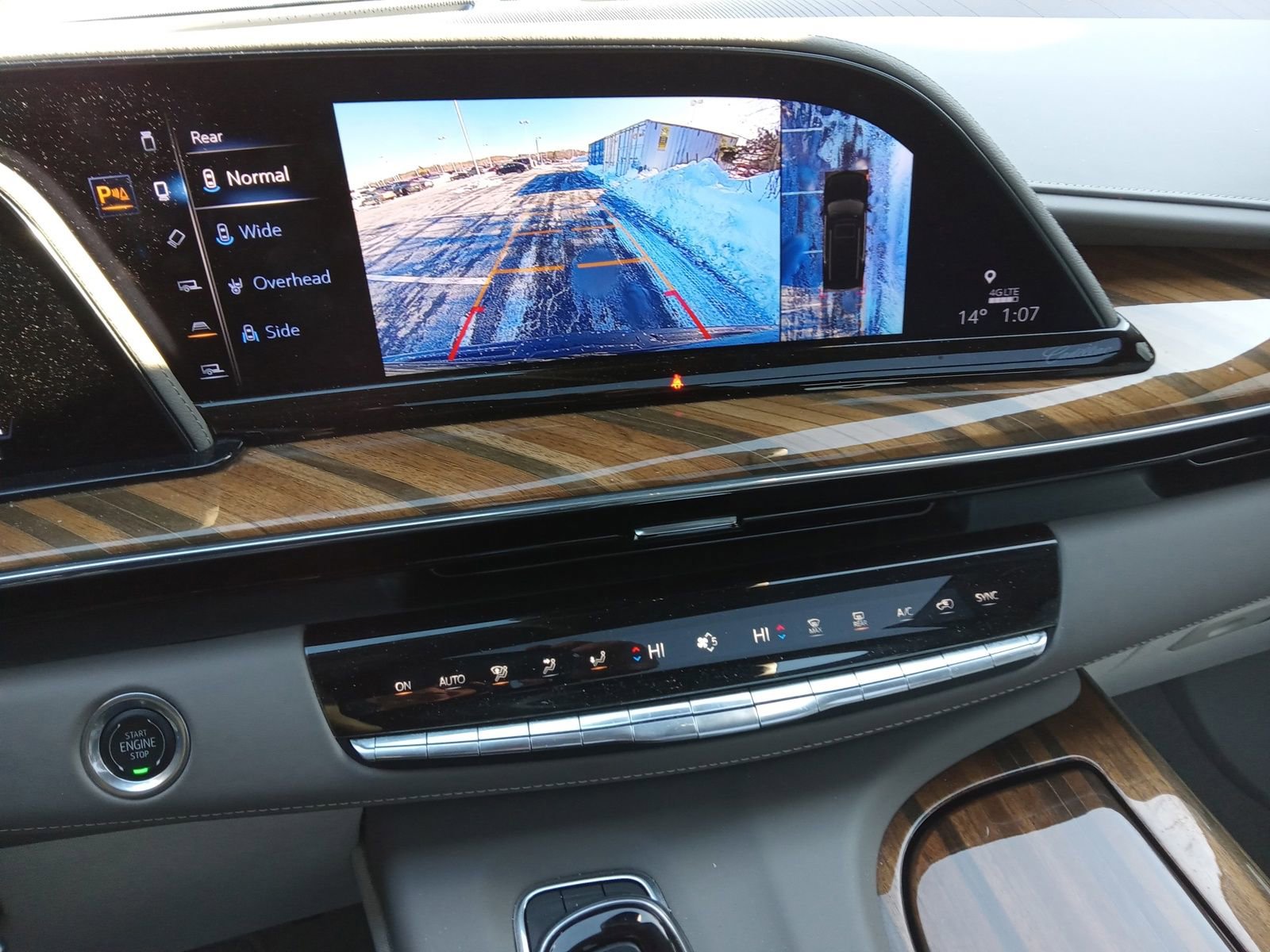 Used 2024 Cadillac Escalade Sport Platinum w/ LPO, ONYX Package image 16