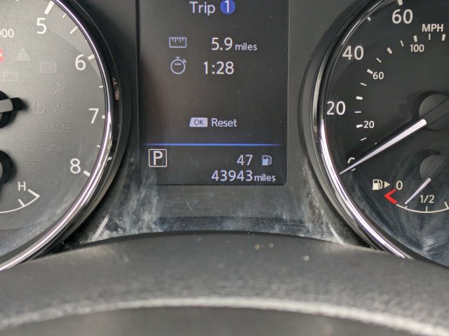 Used 2019 Nissan Rogue S AWD/4WD image 25