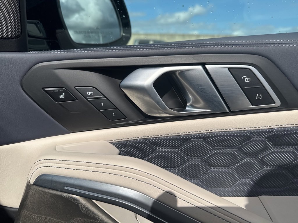 Used 2023 BMW X6 M w/ Executive Package image 14