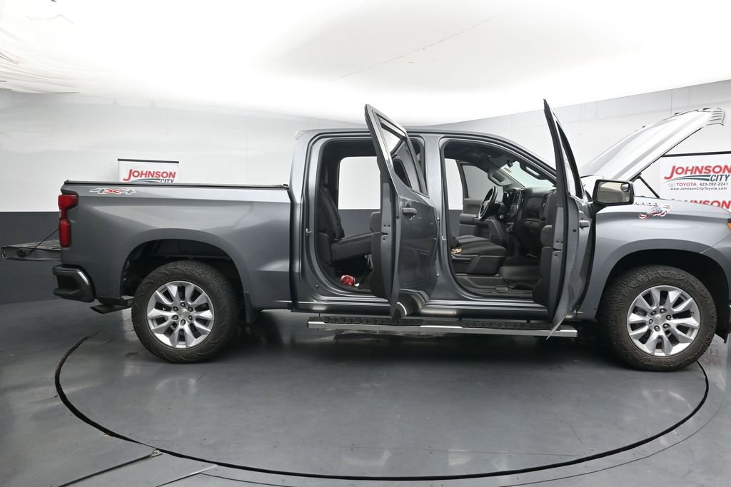 Used 2021 Chevrolet Silverado 1500 Custom AWD/4WD image 27
