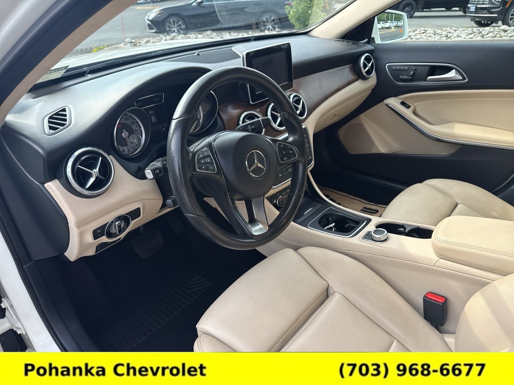 Used 2017 Mercedes-Benz GLA 250 4MATIC image 22