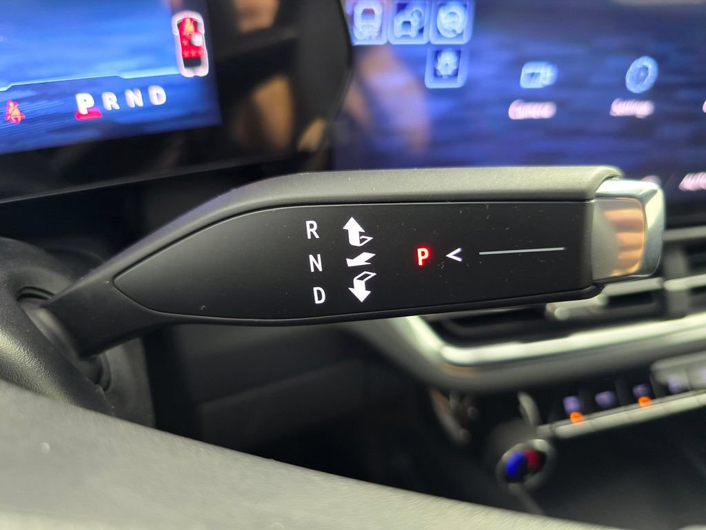 New 2026 Chevrolet Equinox EV LT FWD image 34