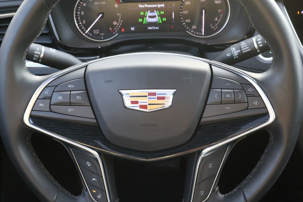 Used 2025 Cadillac XT5 Premium Luxury image 28
