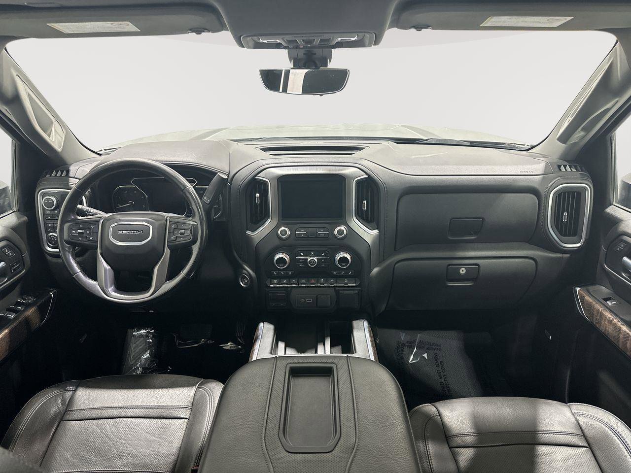 Used 2022 GMC Sierra 2500 Denali w/ Denali Ultimate Package image 21