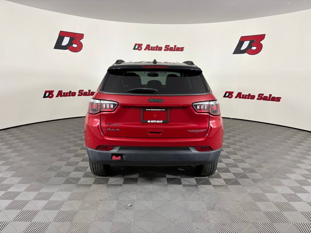 Used 2020 Jeep Compass Trailhawk AWD/4WD image 6