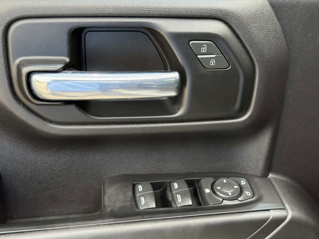 Certified 2022 Chevrolet Silverado 1500 Custom RWD image 20