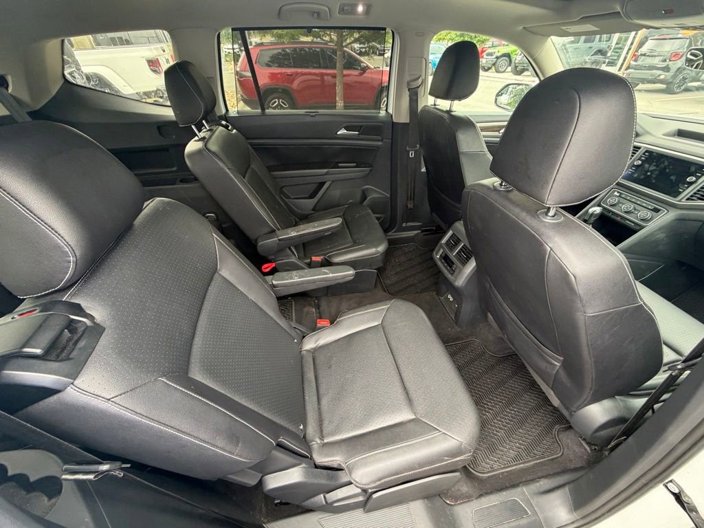 Used 2021 Volkswagen Atlas SE w/ Panoramic Sunroof Package FWD image 19