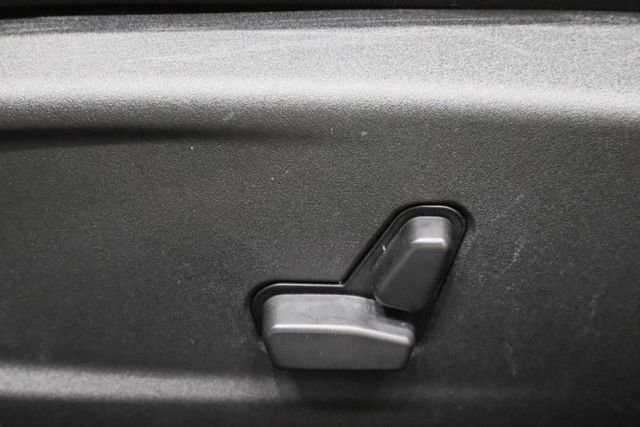 Used 2023 Dodge Charger SXT image 22