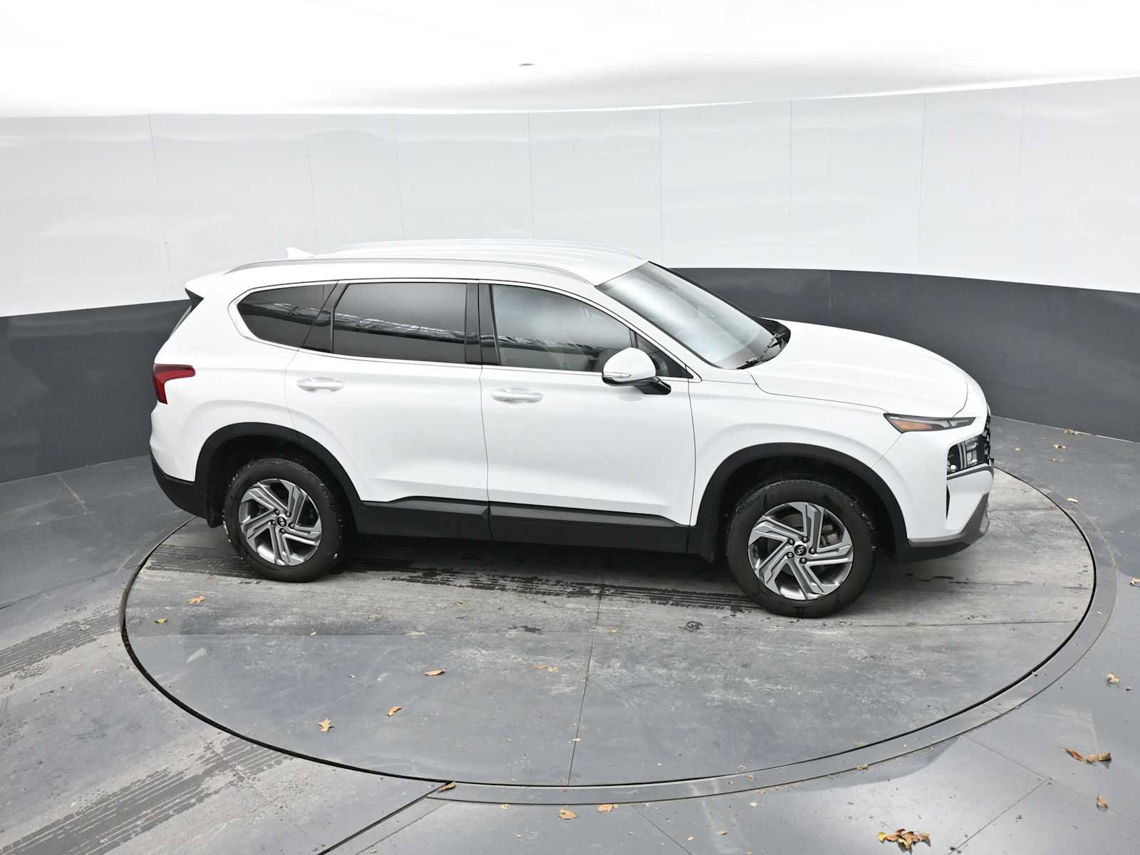Used 2023 Hyundai Santa Fe SEL image 33