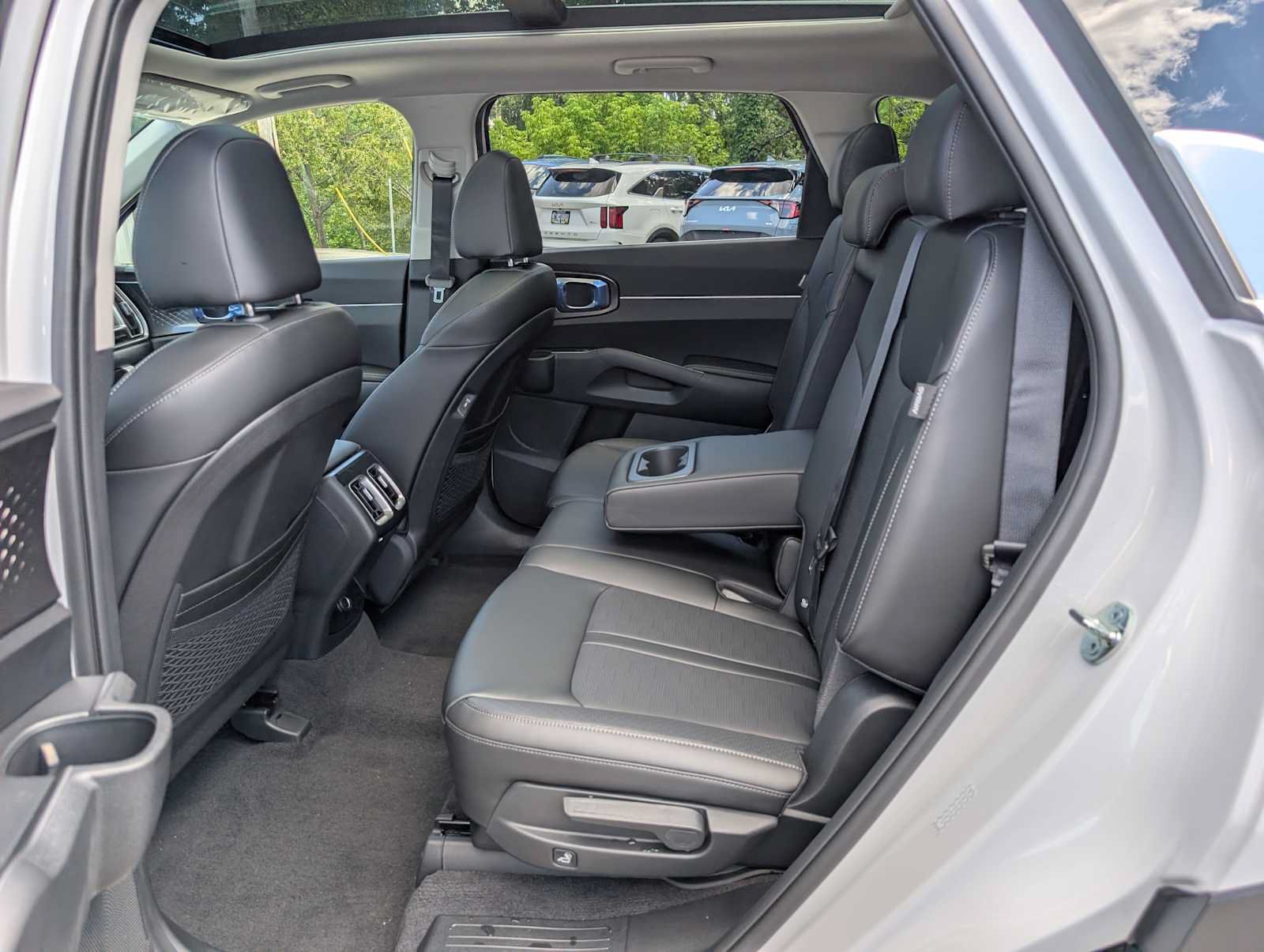 New 2026 Kia Sorento S AWD/4WD image 19
