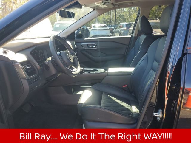 Certified 2023 Nissan Rogue Platinum w/ Platinum Premium Package image 14