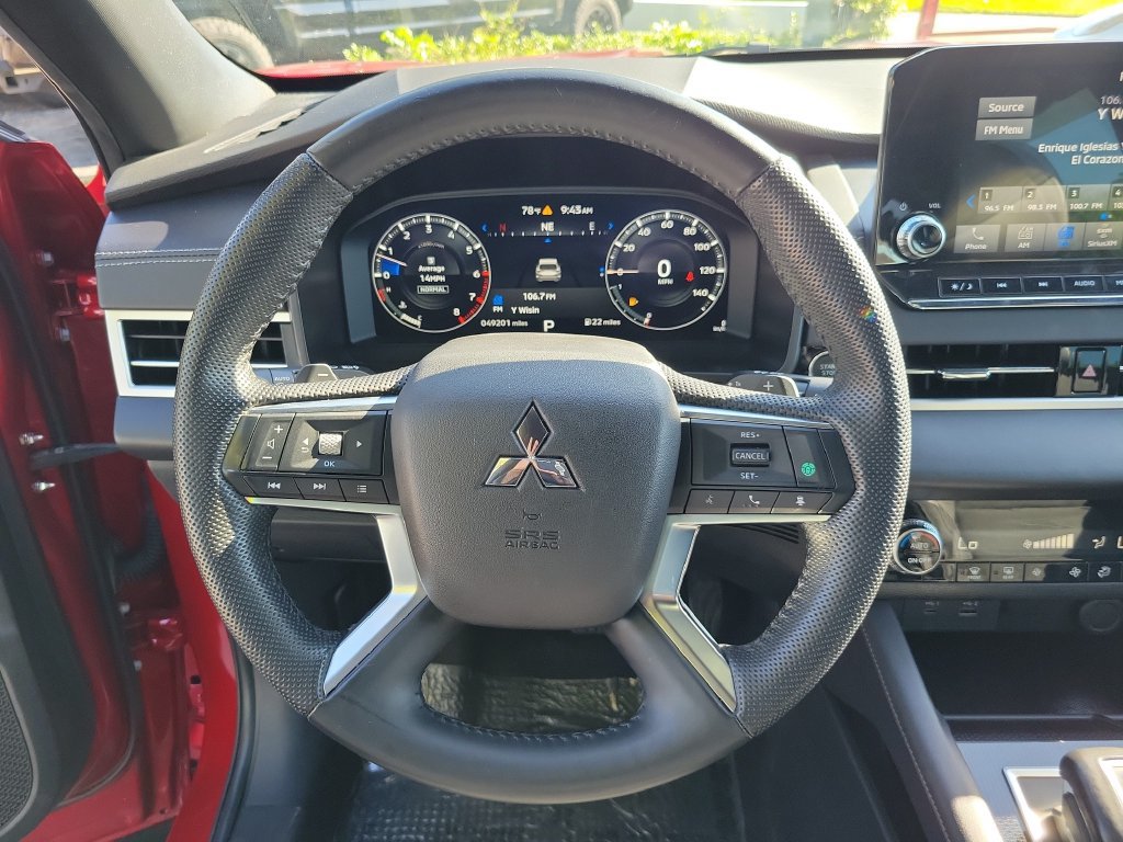 Used 2023 Mitsubishi Outlander SE Black Edition FWD image 27