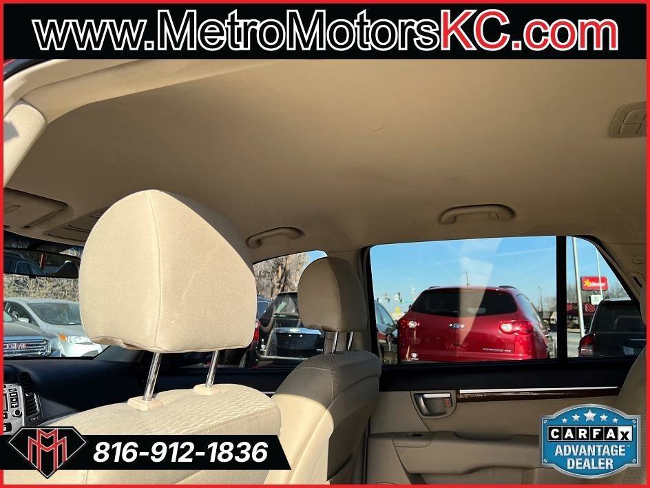 Used 2009 Hyundai Santa Fe GLS image 32