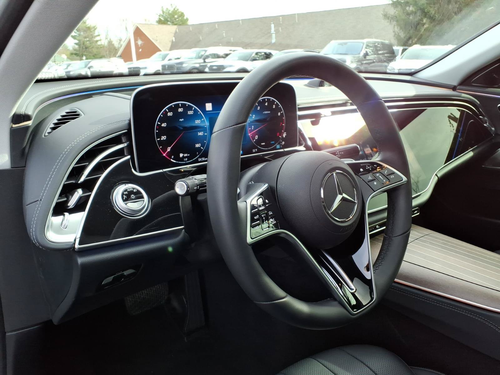 Used 2024 Mercedes-Benz E 350 4MATIC Sedan image 14