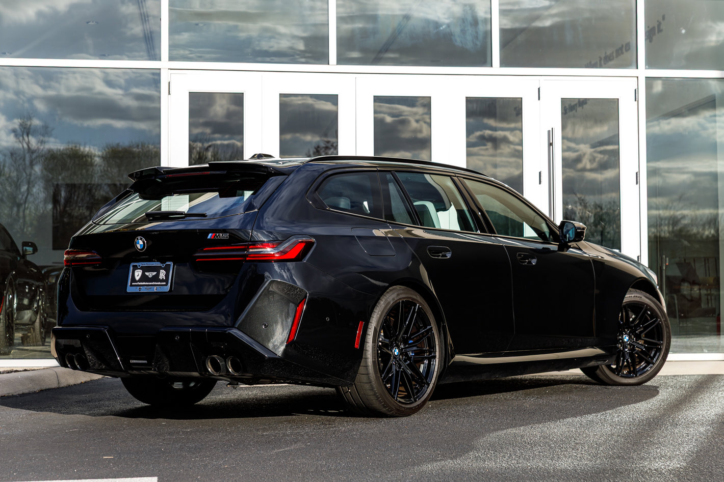 Used 2026 BMW M5 Touring image 14