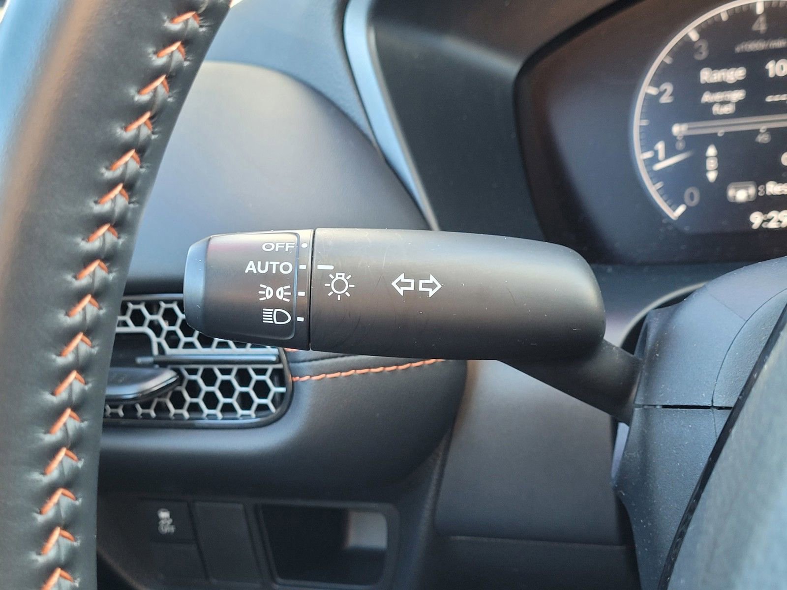 Certified 2024 Honda HR-V Sport image 22