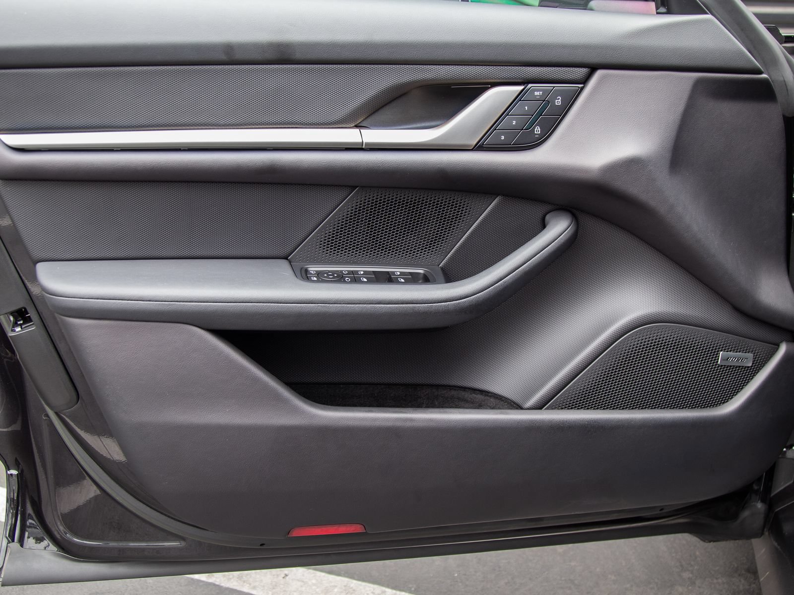 Certified 2023 Porsche Taycan RWD image 15