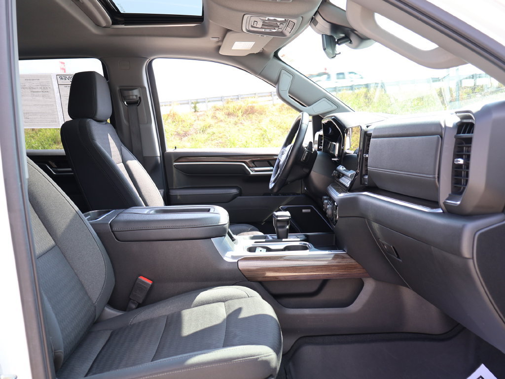 Used 2022 Chevrolet Silverado 1500 RST w/ All Star Edition Plus AWD/4WD image 9