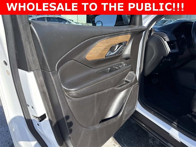 Used 2018 GMC Terrain SLE w/ Driver Convenience Package image 10