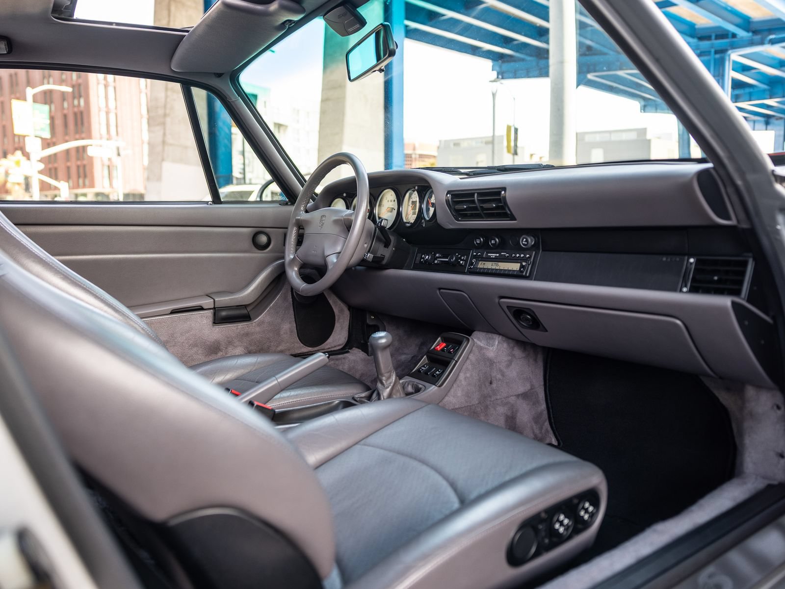 Used 1998 Porsche 911 Carrera 4S AWD/4WD image 41