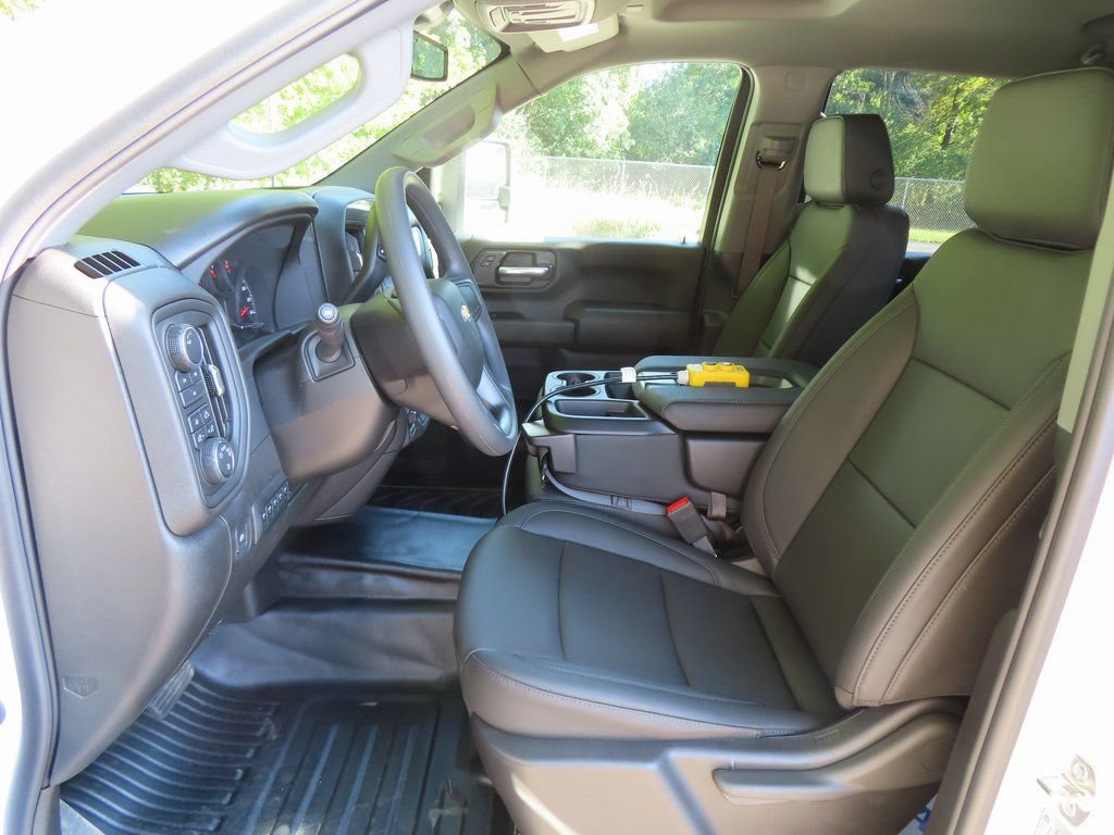 New 2025 Chevrolet Silverado 3500 W/T AWD/4WD image 20