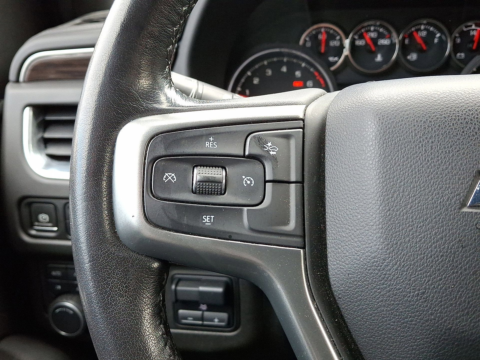 Certified 2021 Chevrolet Tahoe LS w/ Driver Alert Package image 17