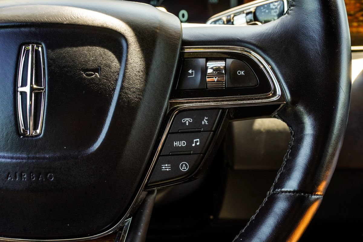 Used 2023 Lincoln Navigator L Black Label AWD/4WD image 31