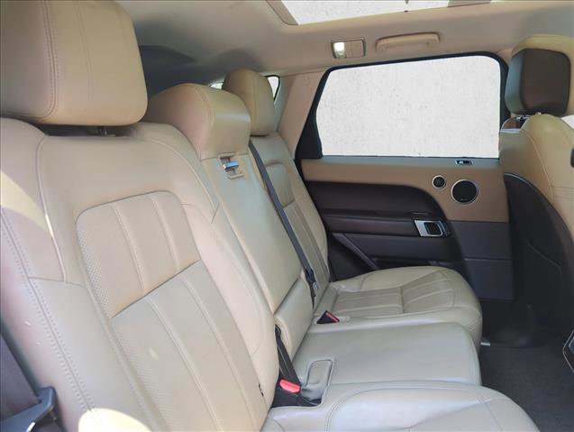 Used 2018 Land Rover Range Rover Sport HSE image 22