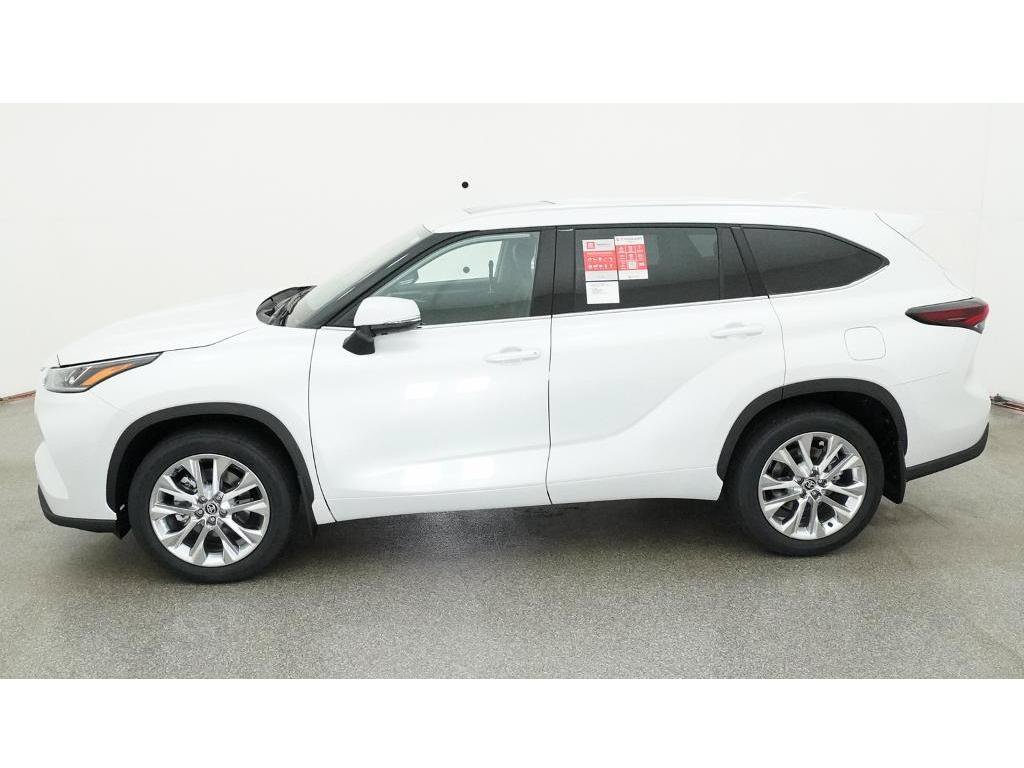 New 2026 Toyota Highlander Limited AWD/4WD image 3