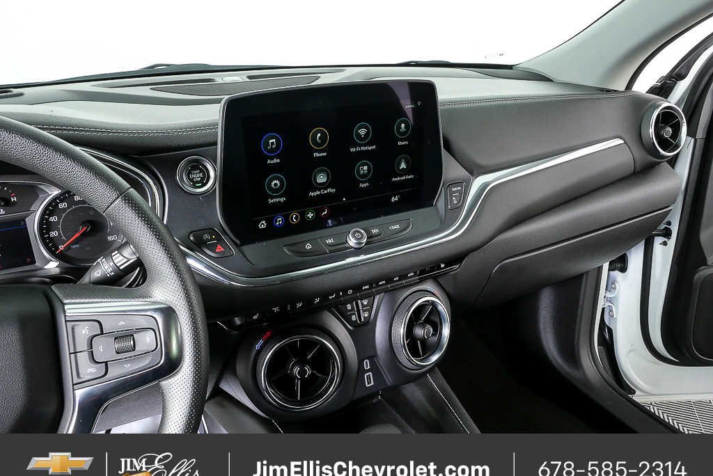 Certified 2025 Chevrolet Blazer LT FWD image 12