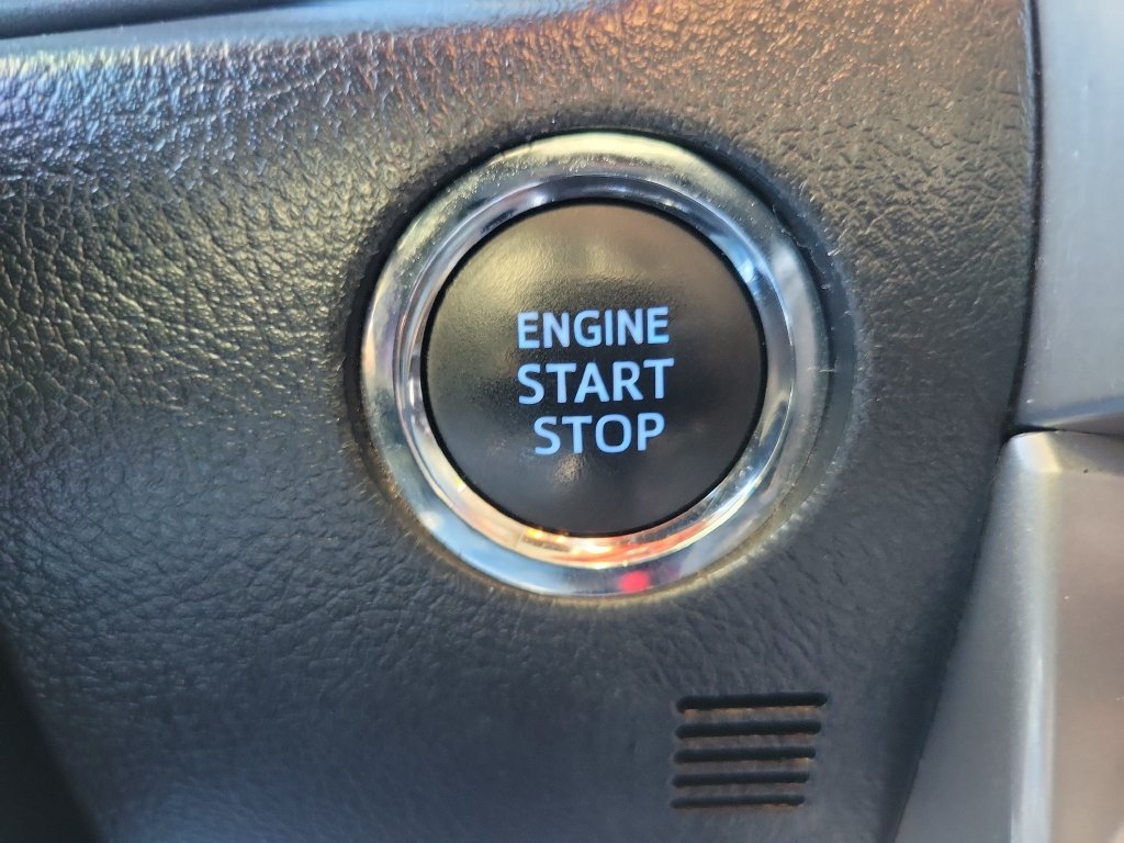 Used 2022 Toyota 4Runner Limited RWD image 32