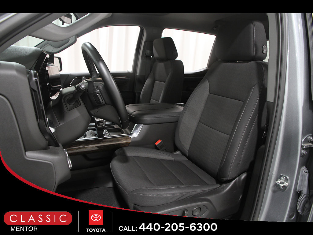 Used 2024 GMC Sierra 1500 Elevation w/ Preferred Package AWD/4WD image 5